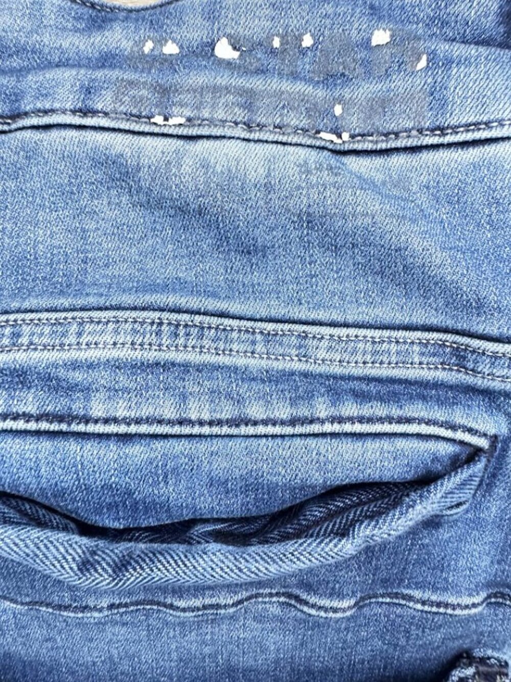 Men's Light Wash Skinny Stretch Jeans W40 L32 Faded Denim Casual - Picture 5 of 6